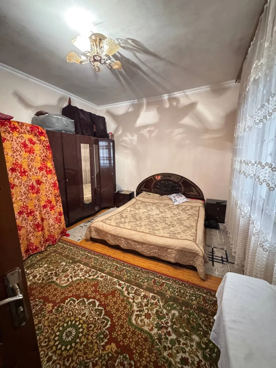 1 этажный, 3-комн. дом, 100 м², 8 соток, Фирдавсӣ
