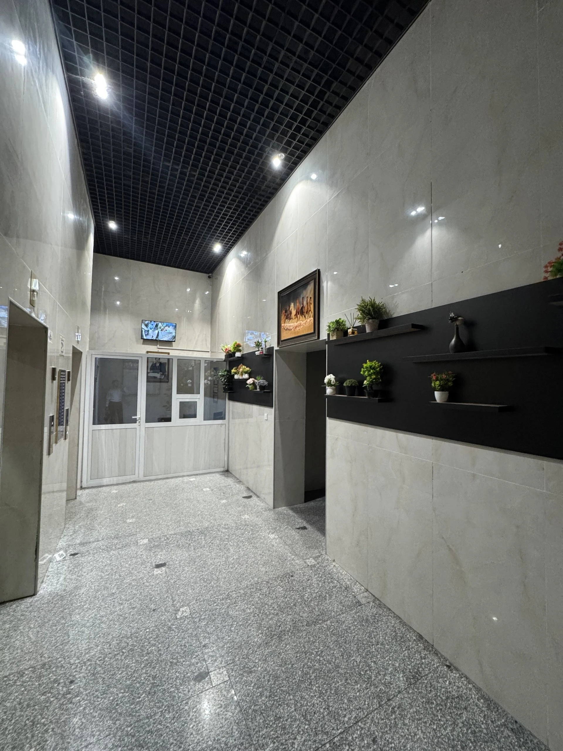 3-к квартира, 11 этаж, 111 м², Шохмансур