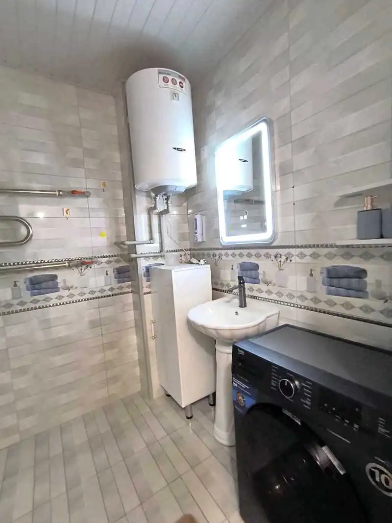 2-к квартира, 10 этаж, 88 м², Сомони    Спартак