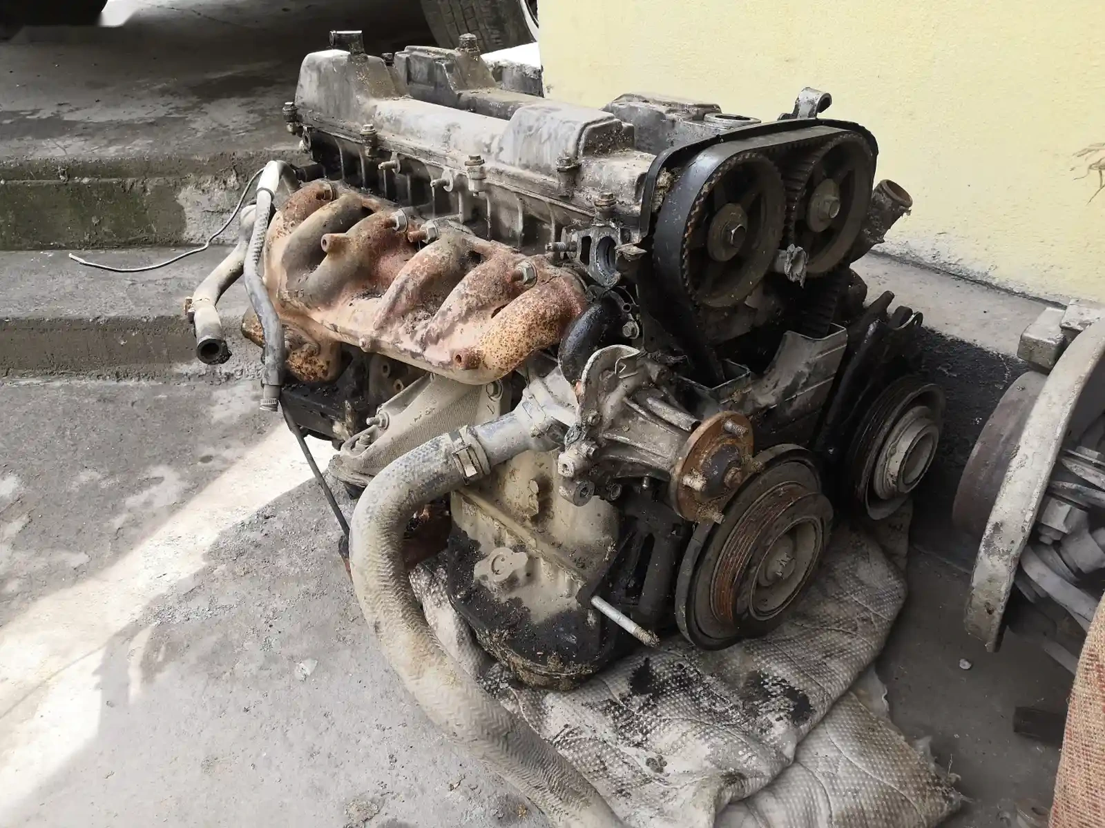 Двигатель от Toyota Mark 2 — фото 3
