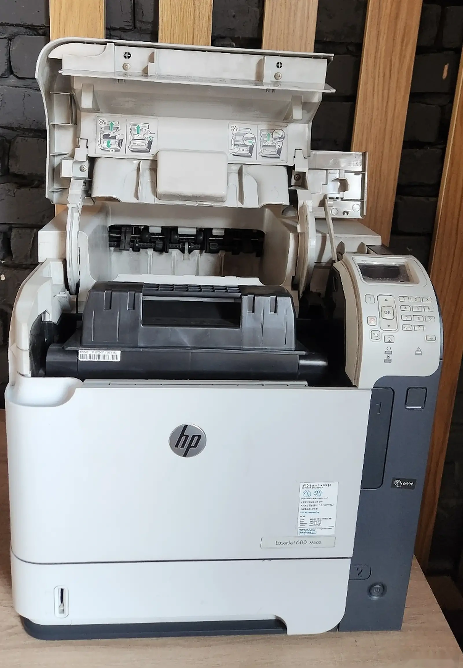 Принтер Hp Laserjet 600 — фото 4