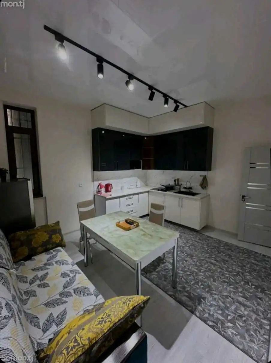 2-к квартира, 2 этаж, 71 м², Кооператор — фото 6