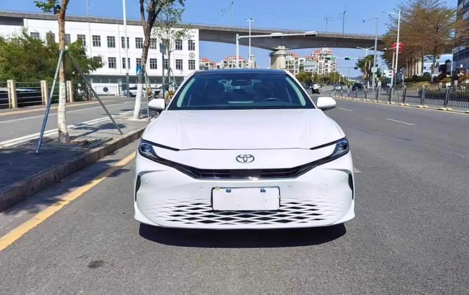 Toyota Camry, 2024