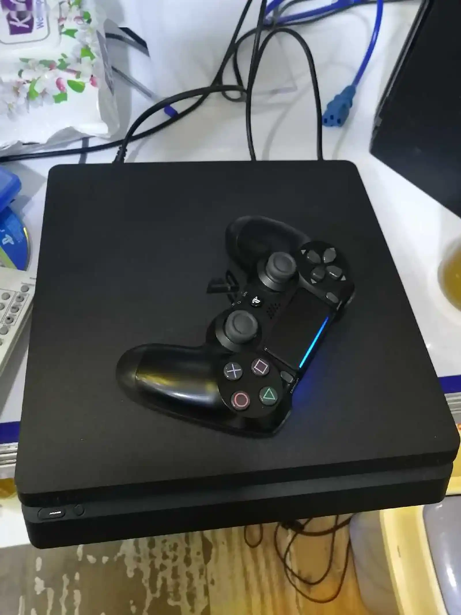 Игровая приставка Sony PlayStation 4 Slim 500GB — фото 2