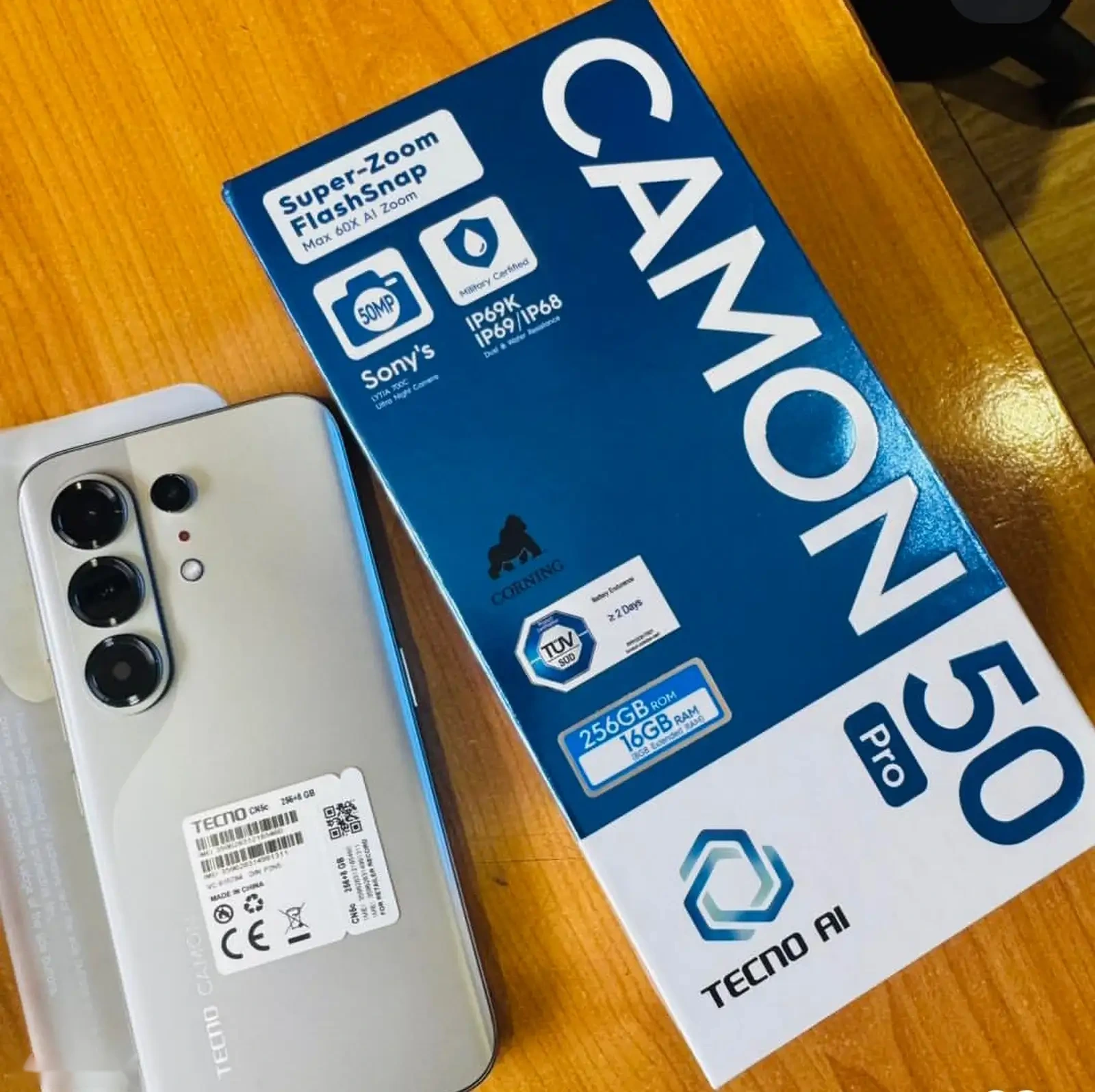 Теcno Camоn 50 Pro 8+8/256gb 6500maч Titanium — фото 2