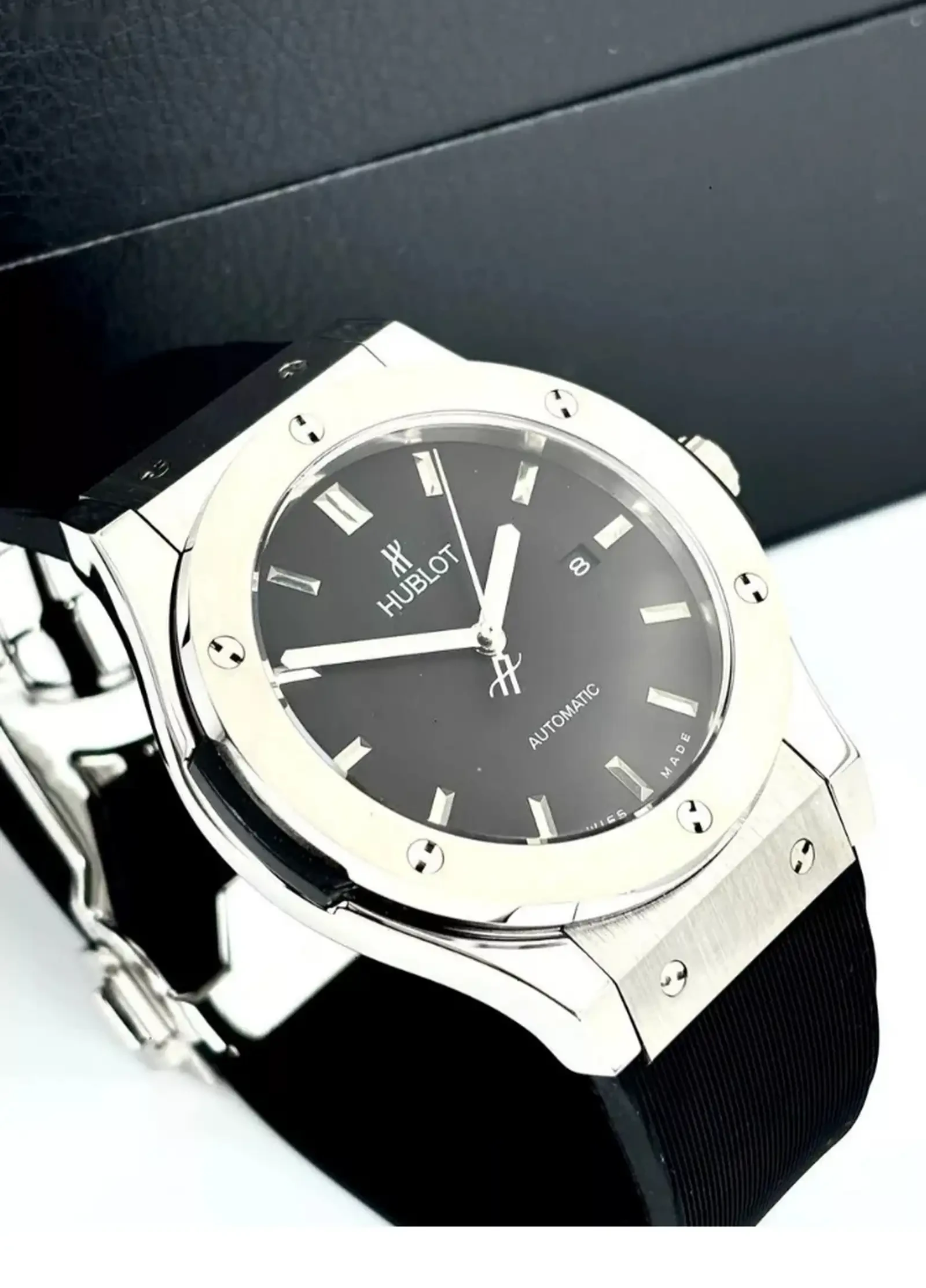 Часы Hublot — фото 4