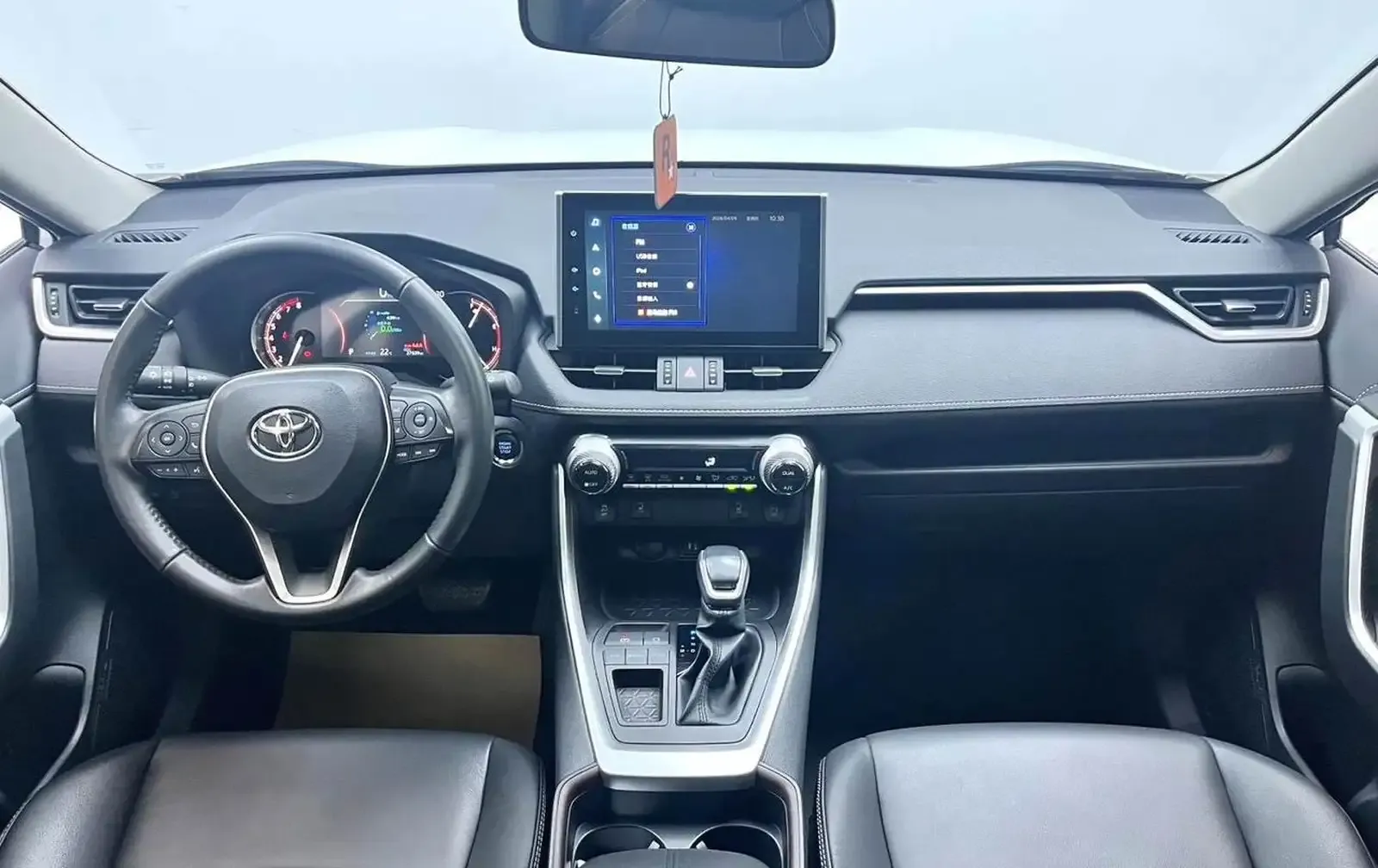 Toyota RAV 4, 2022