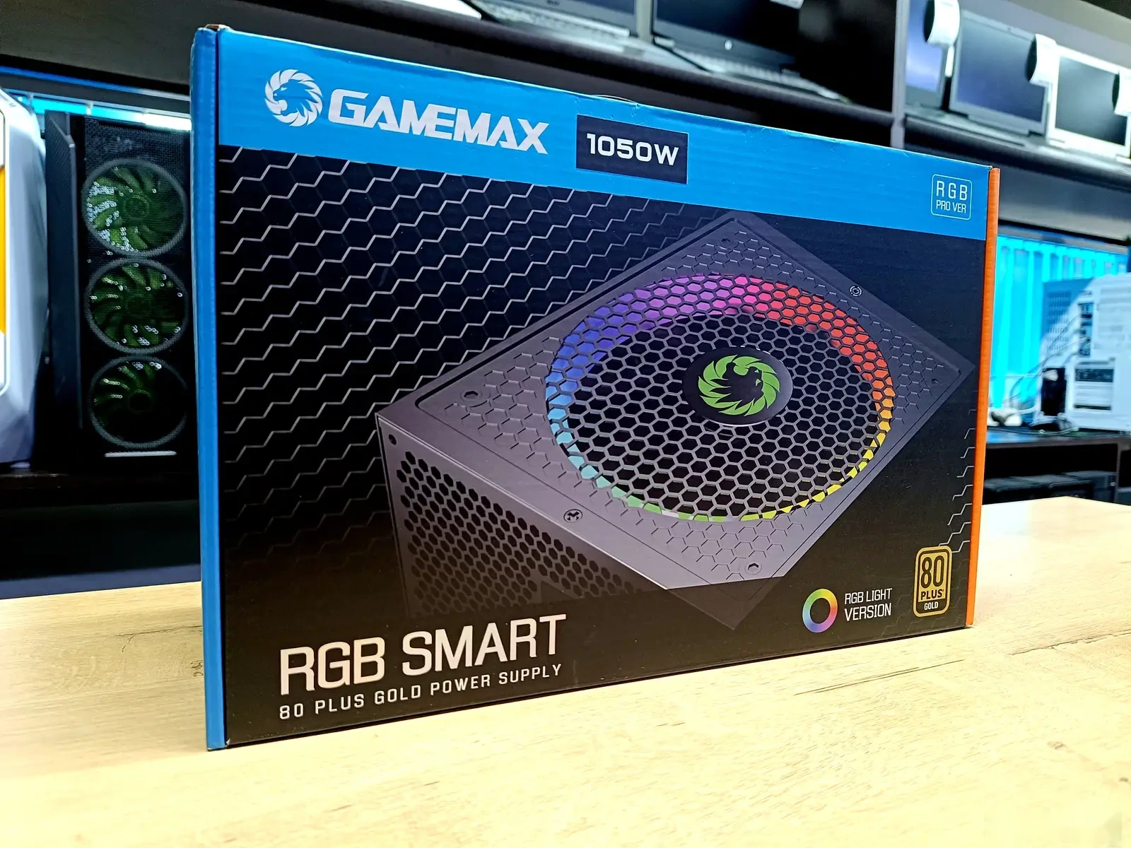 Блок питания GameMax 1050W 80 Plus Gold — фото 2