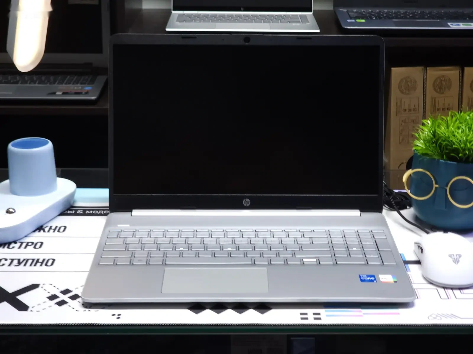 Ноутбук HP Laptop Core i5-1235U / 8GB / 256GB SSD — фото 3