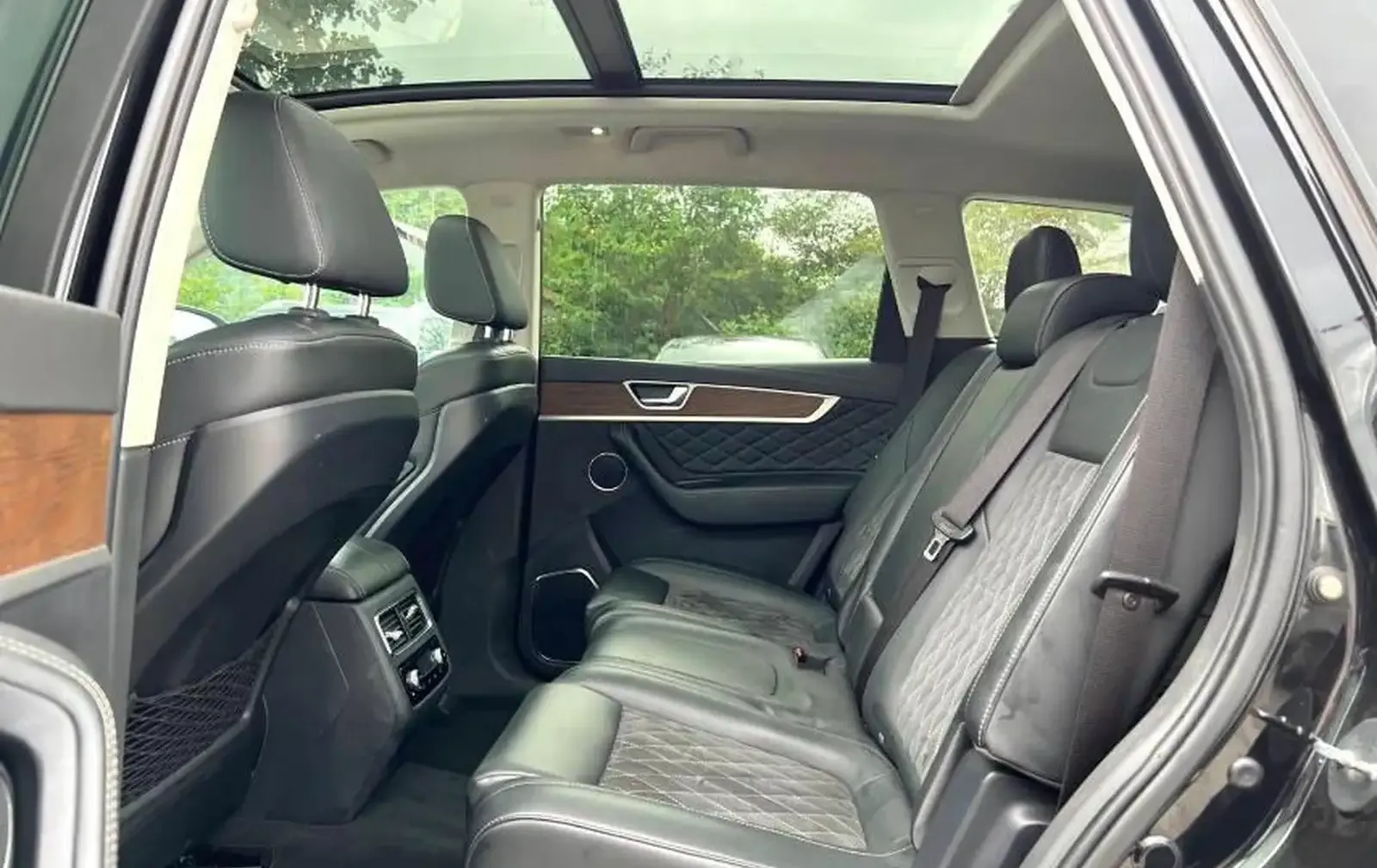 Hongqi HS7, 2021