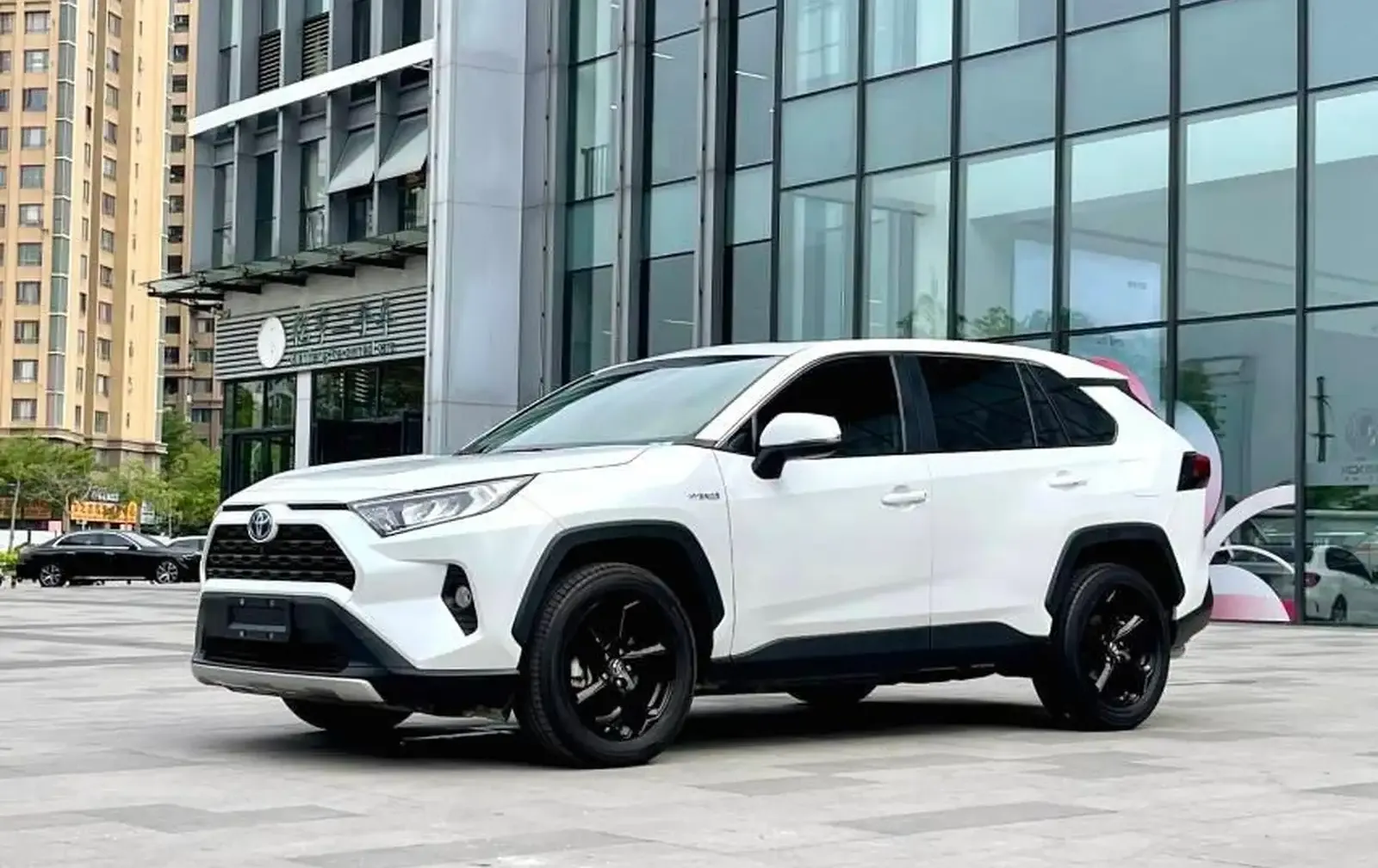 Toyota RAV 4, 2021