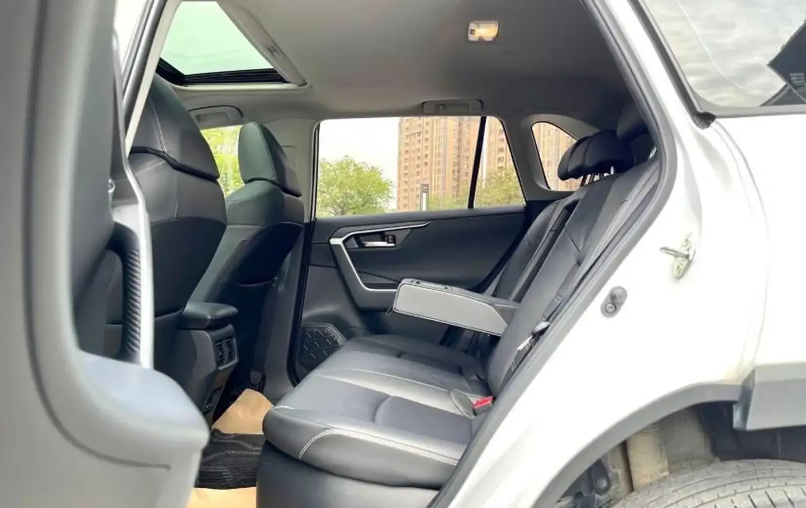 Toyota RAV 4, 2021