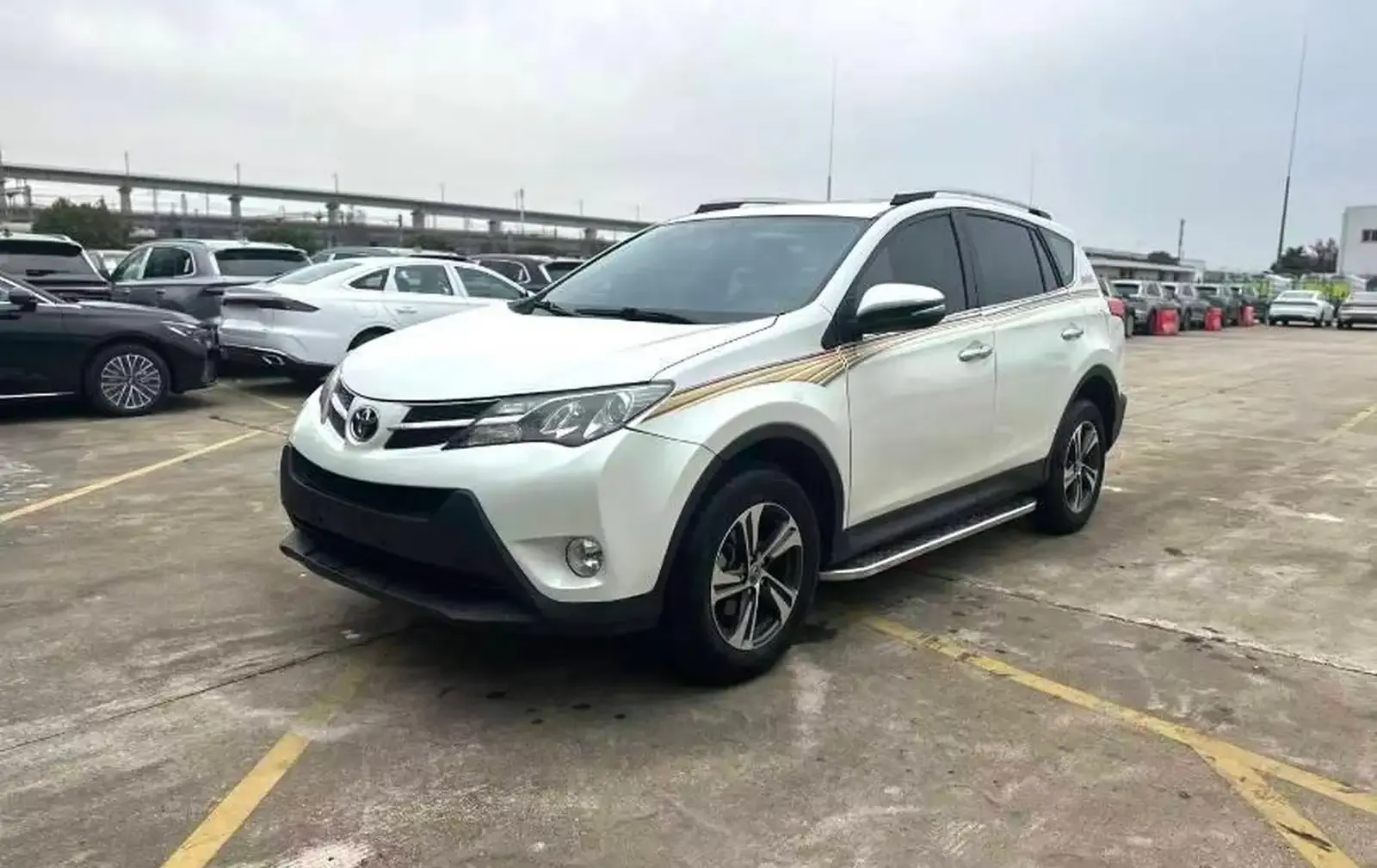 Toyota RAV 4, 2015 На заказ