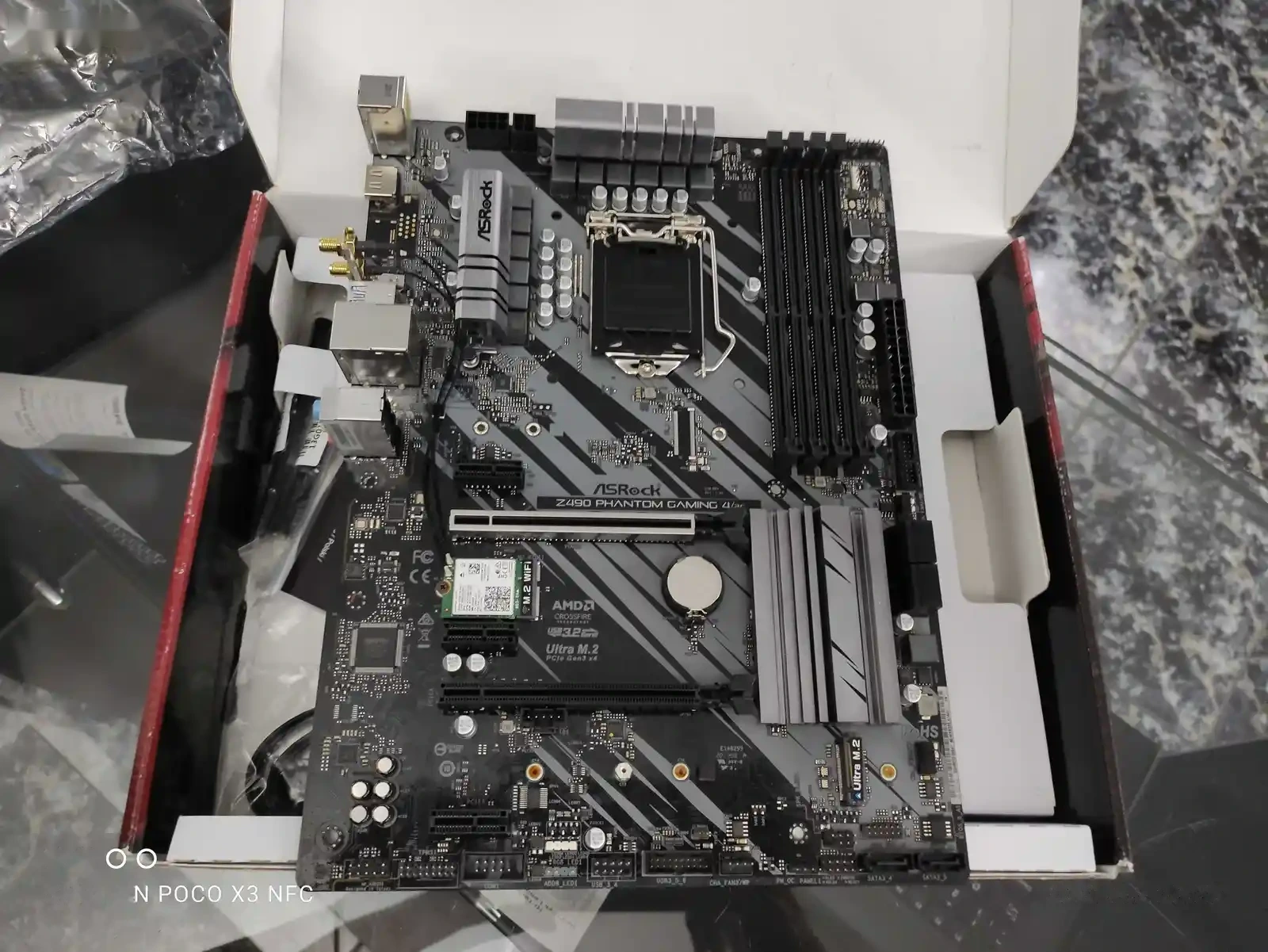 Материнская плата Asrock Z490 Phantom Gaming 4 — фото 5