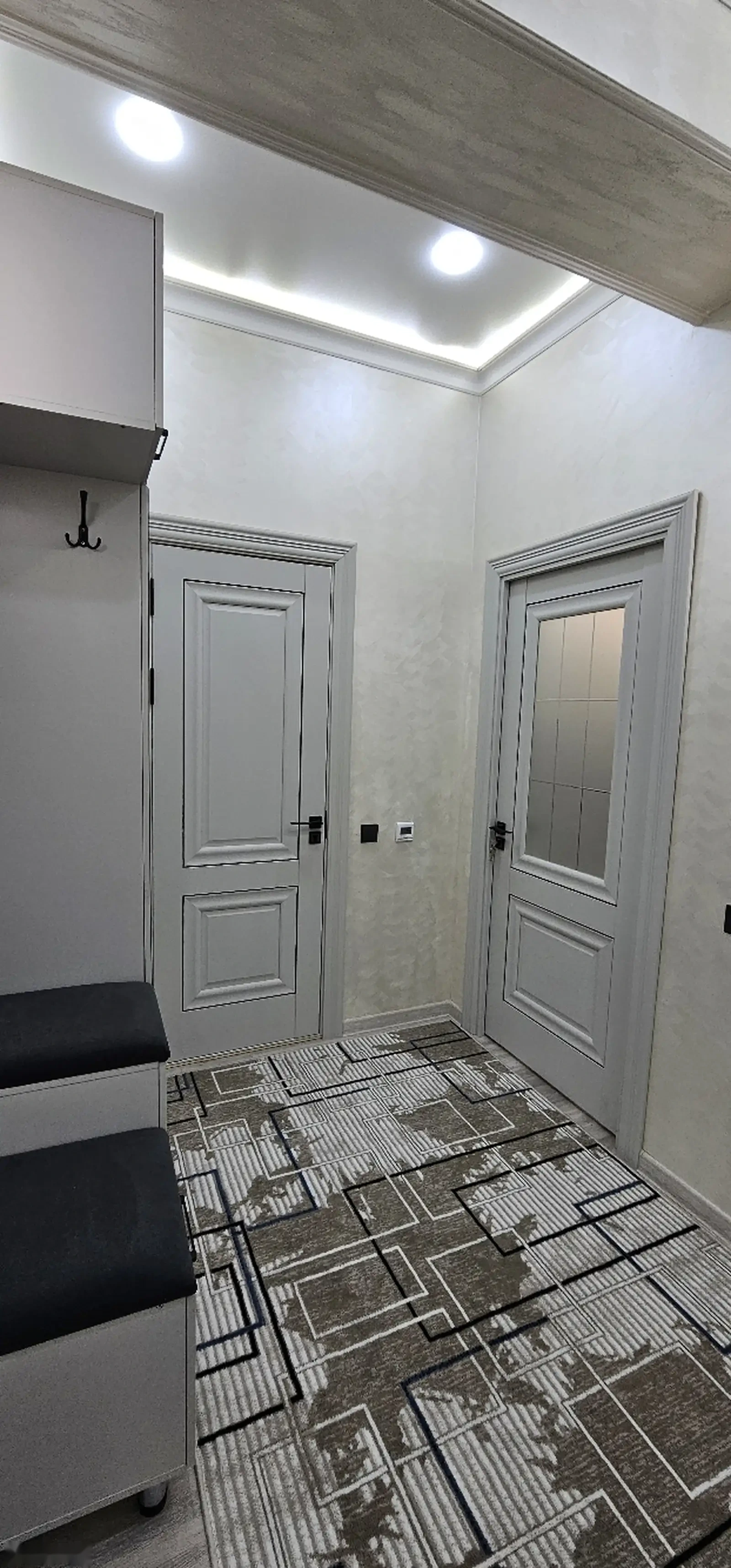 1-комн. квартира, Цокольный этаж, 50 м², 20мкр — фото 4