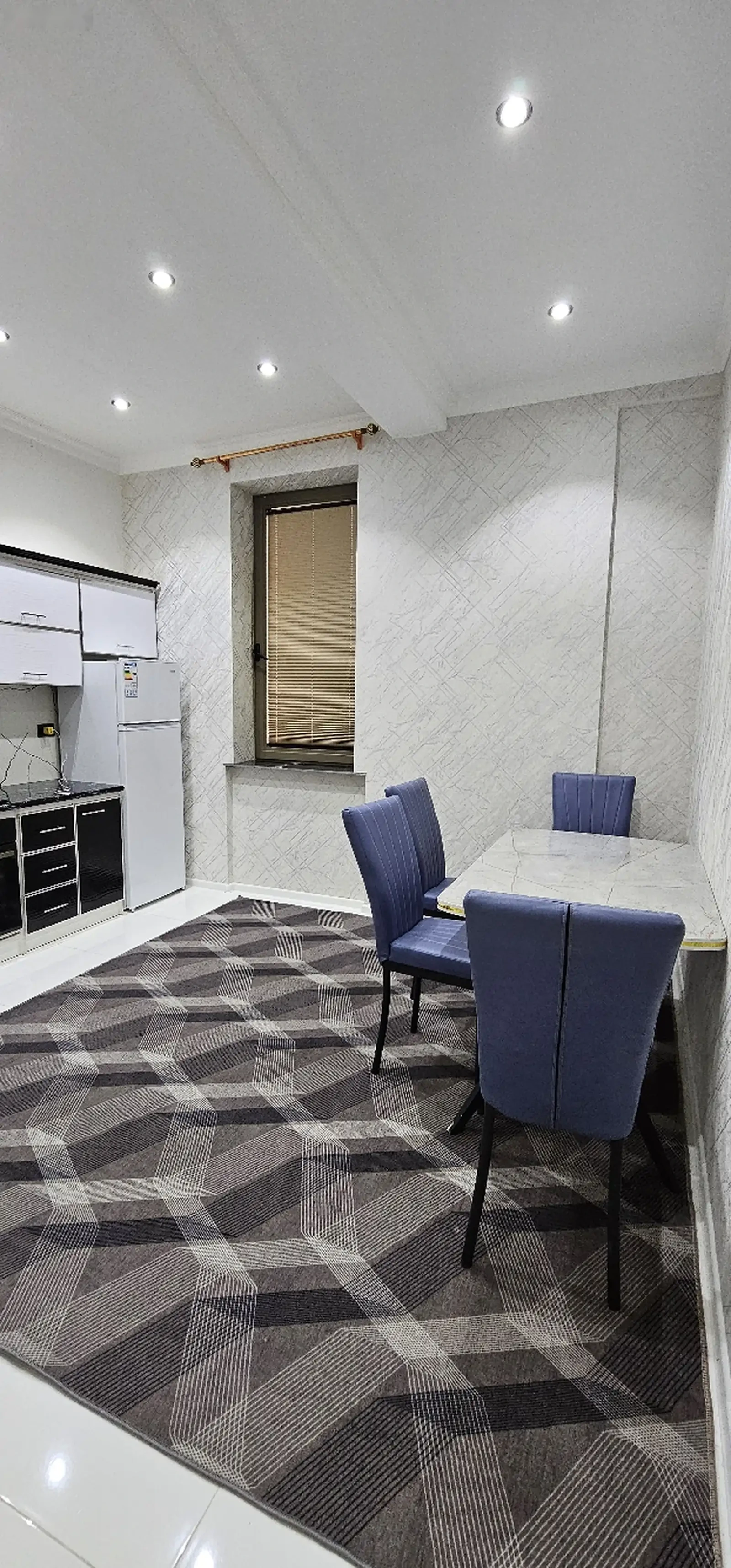 2-комн. квартира, 4 этаж, 70м², 20мкр — фото 9