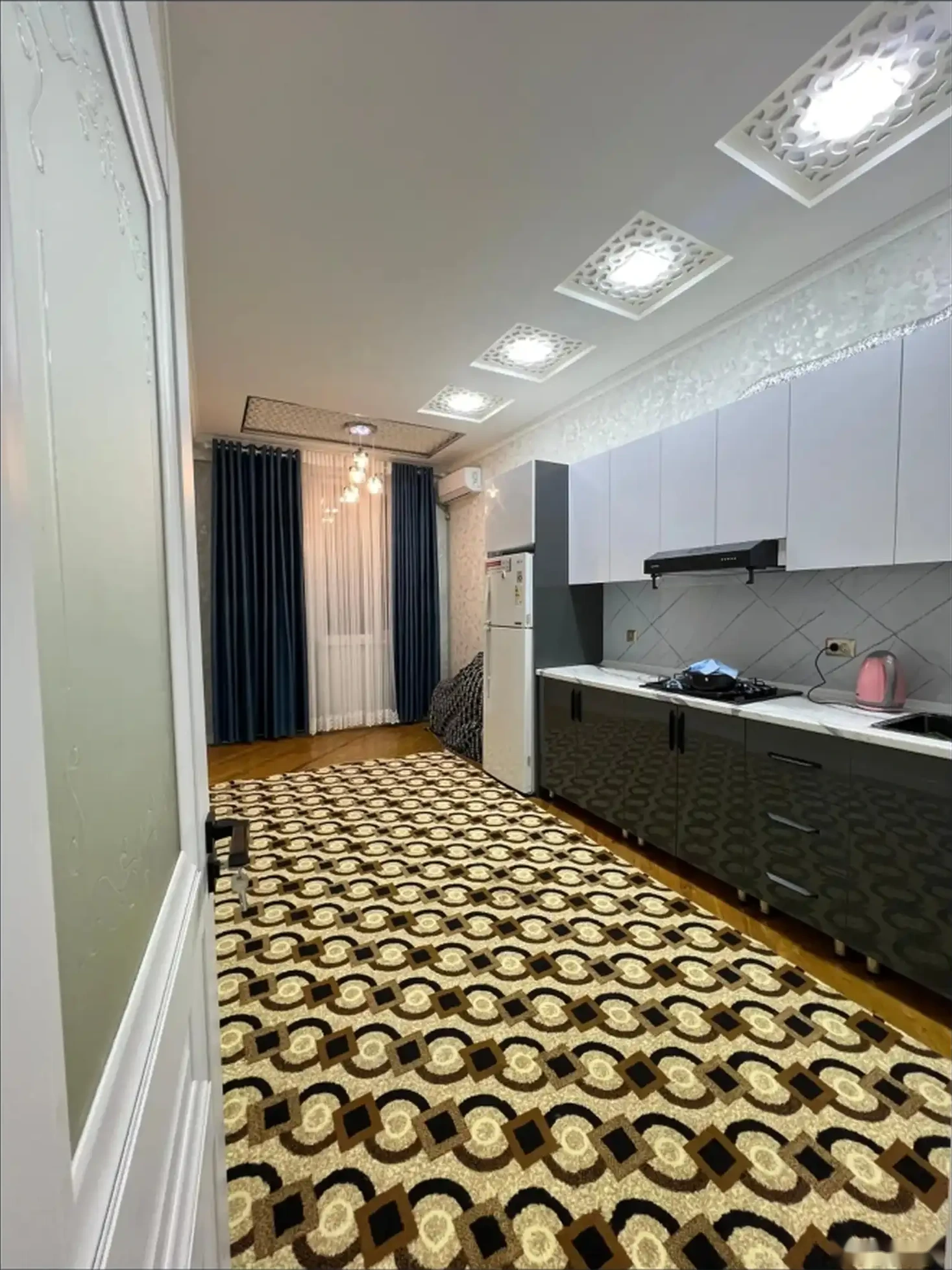 2-комн. квартира, 6 этаж, 65м², 19мкр — фото 5