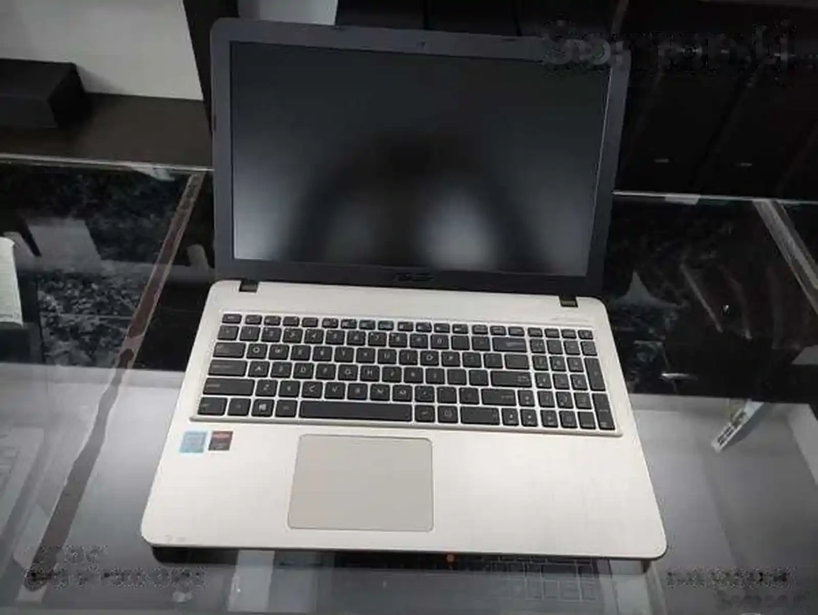 Игровой ноутбук Asus X540 Core i7-7500U 8GB/1TB 7TH GEN — фото 2