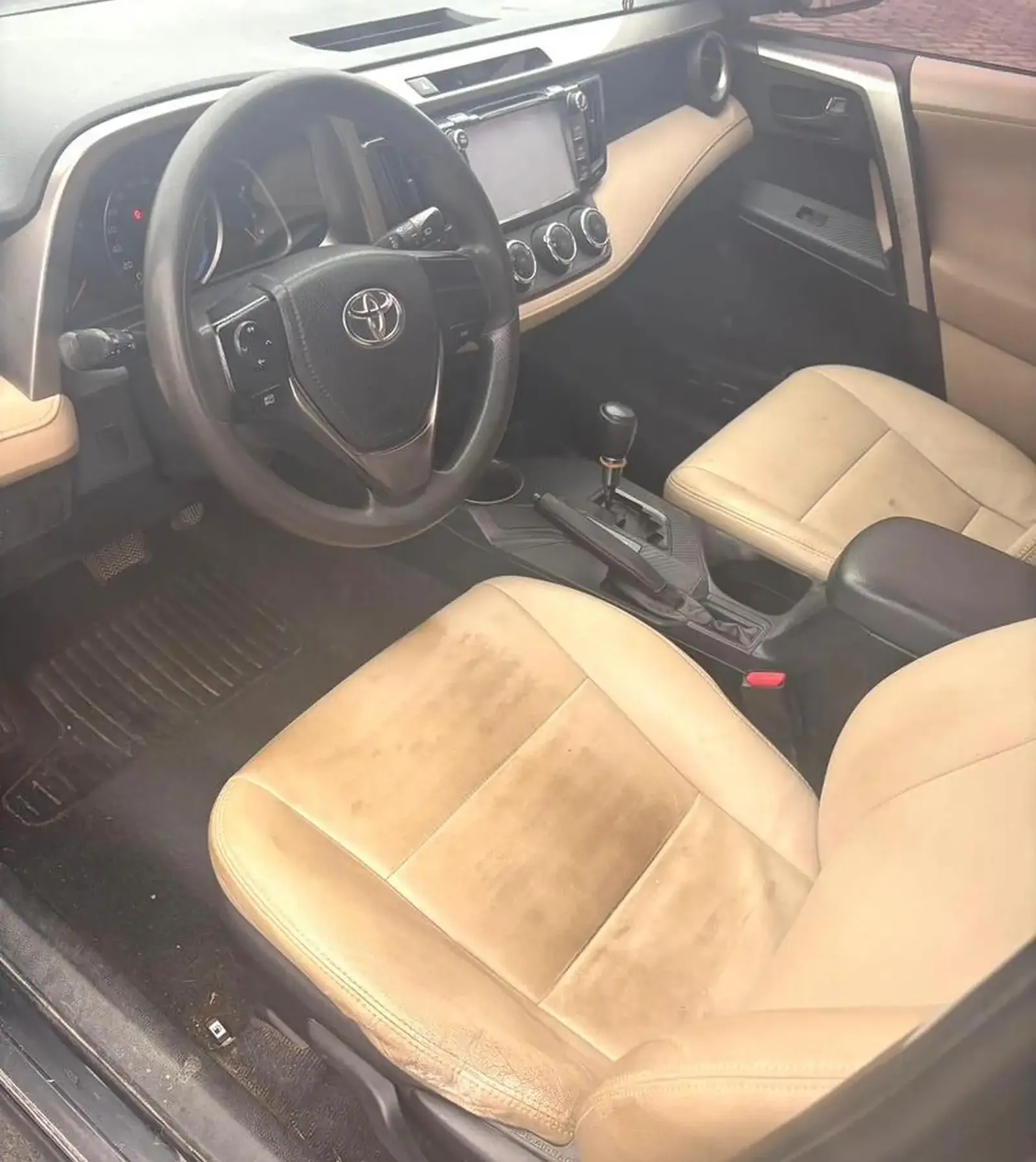 Toyota RAV 4, 2014