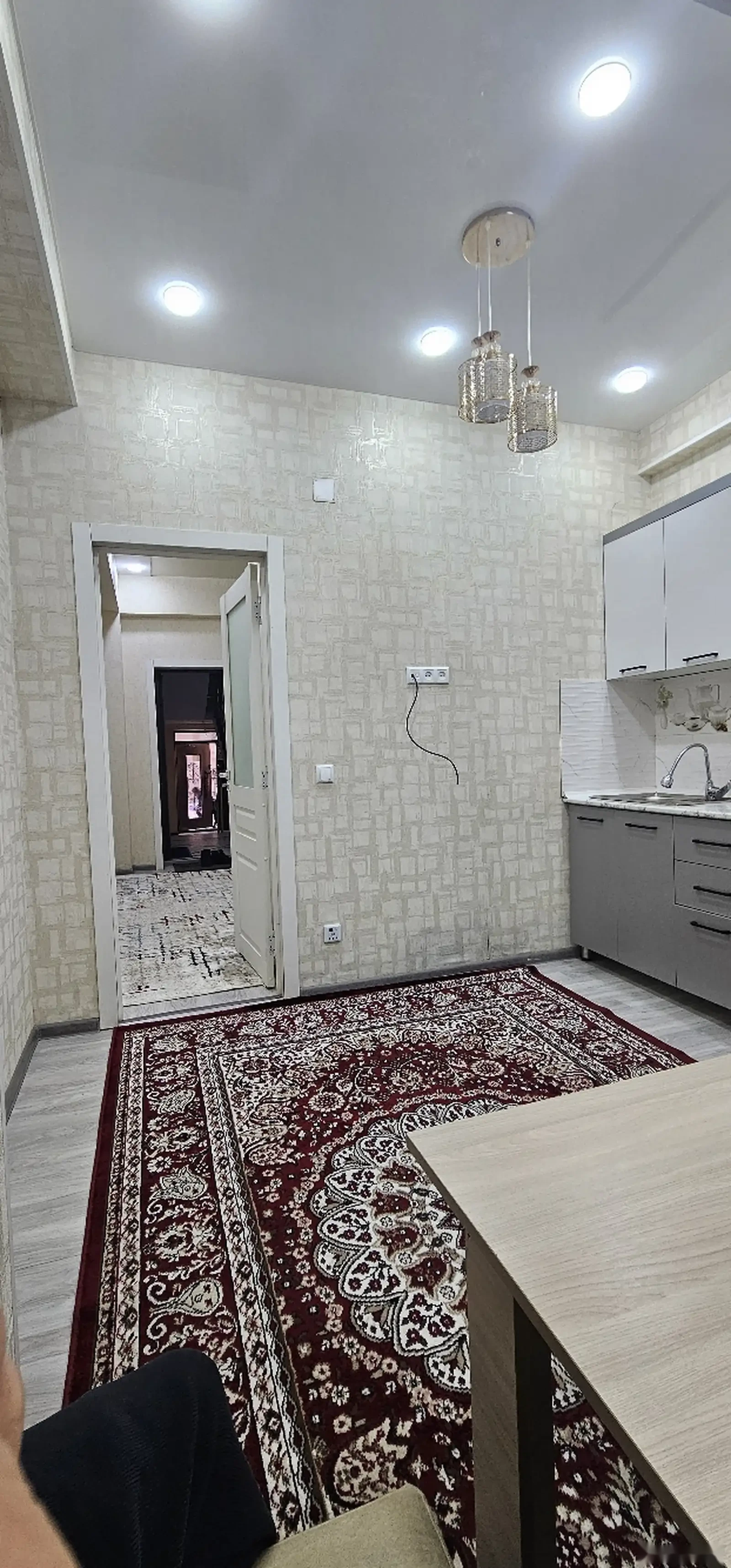 2-комн. квартира, 1 этаж, 75м², 19мкр — фото 8