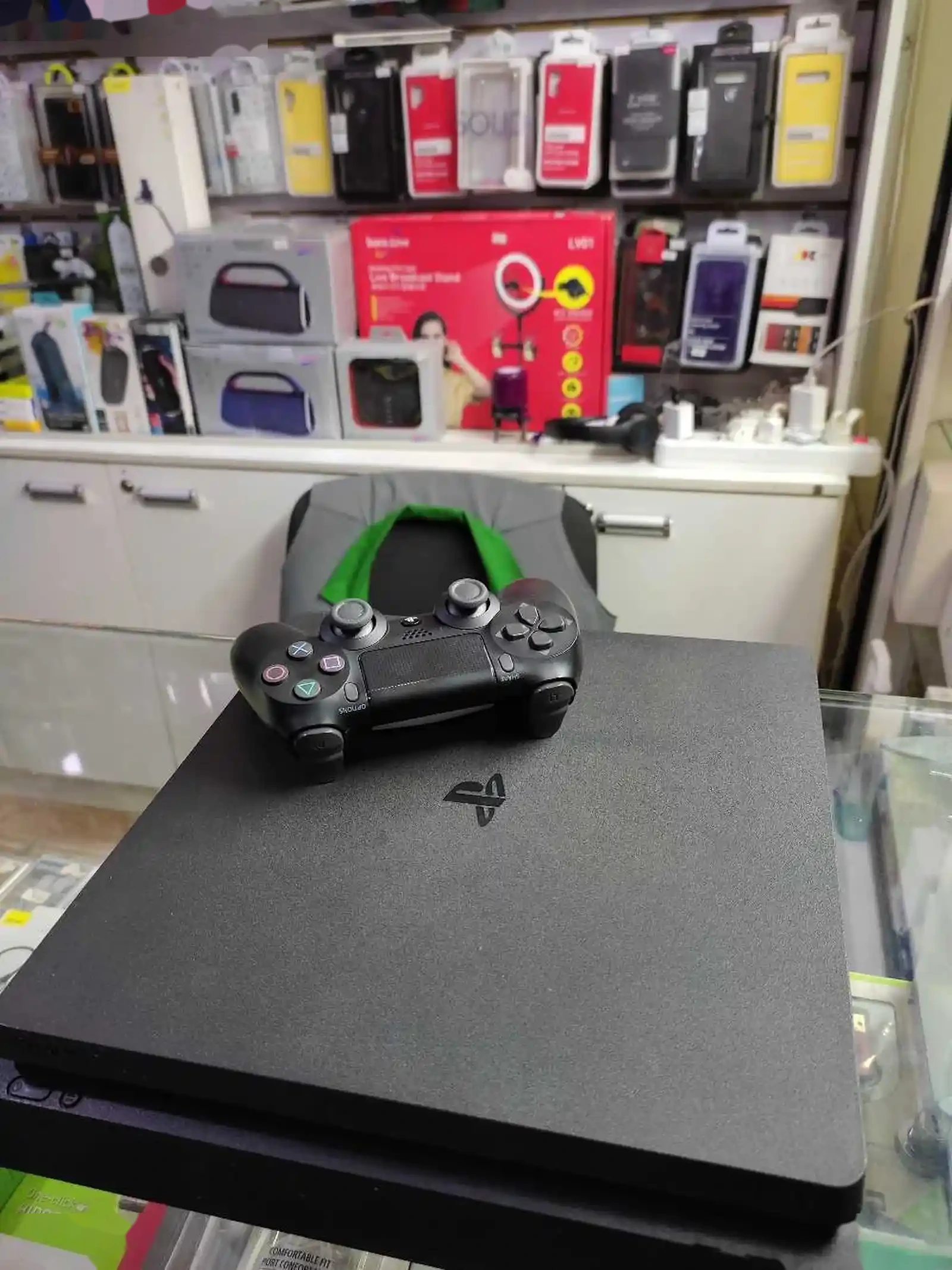 Игровая приставка Sony Playstation 4 1tb — фото 3