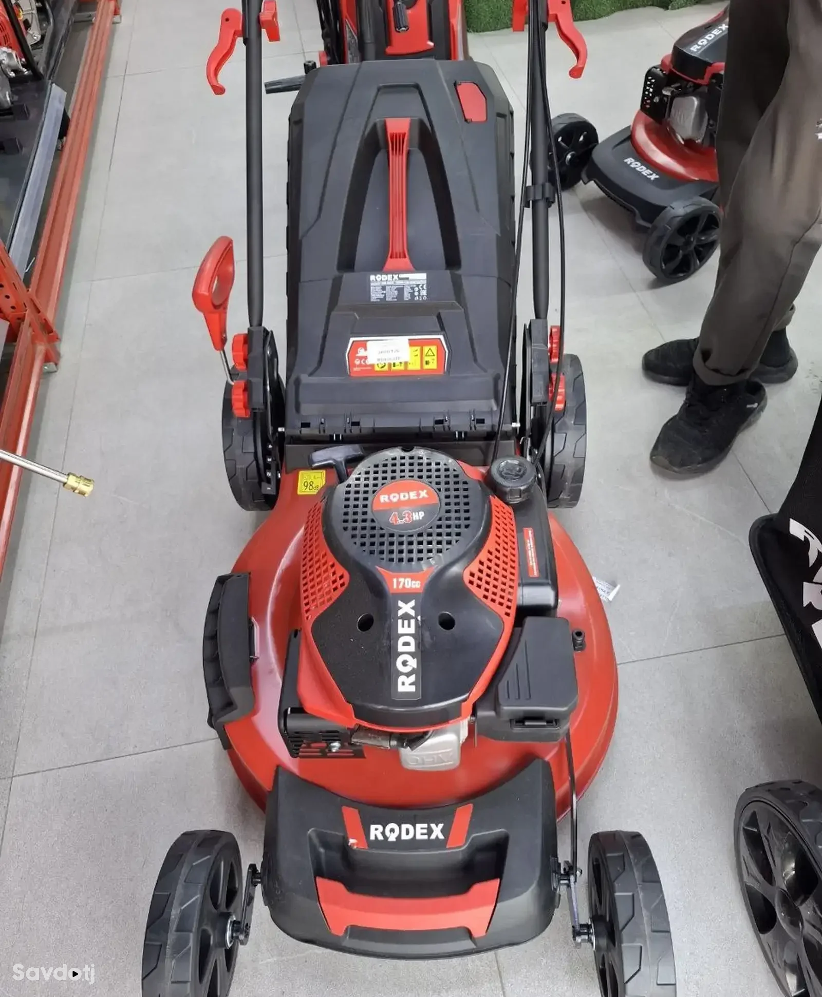 Газонокосилка Бензиновая RDX9645P