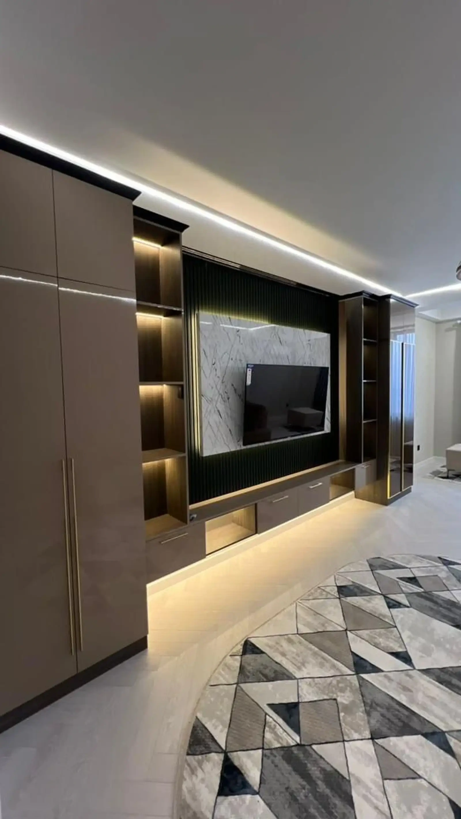2-комн. квартира, 13 этаж, 60м², 20мкр — фото 2