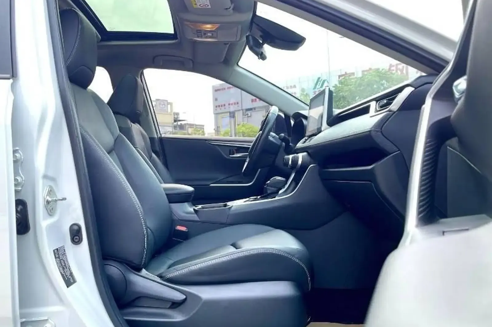 Toyota RAV 4, 2021