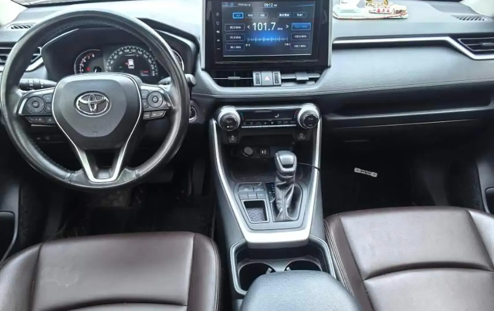 Toyota RAV 4, 2020