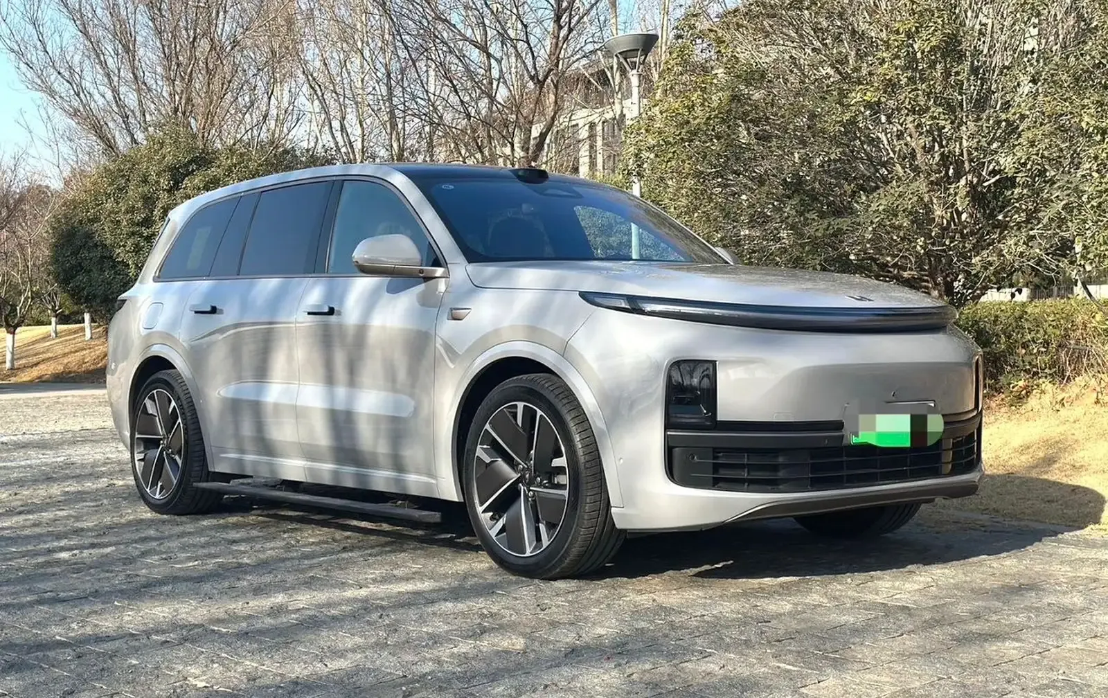 Li Auto (LiXiang) L9, 2025