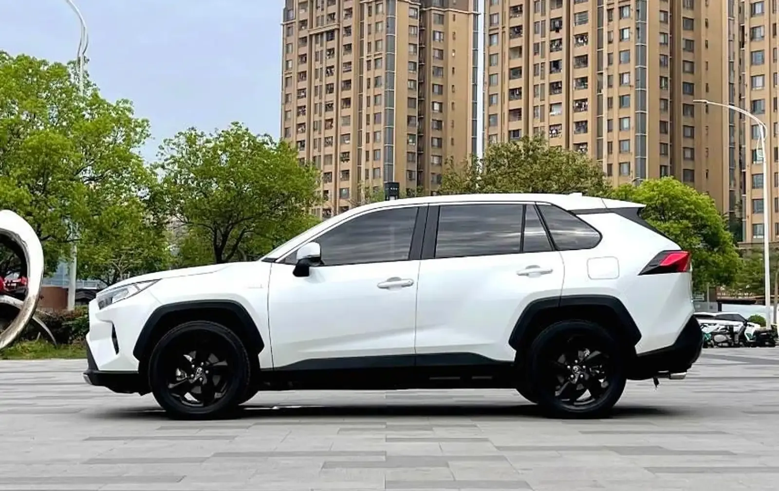 Toyota RAV 4, 2021