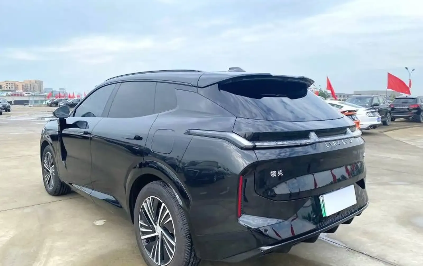 Lynk & Co 08 EM-P, 2024