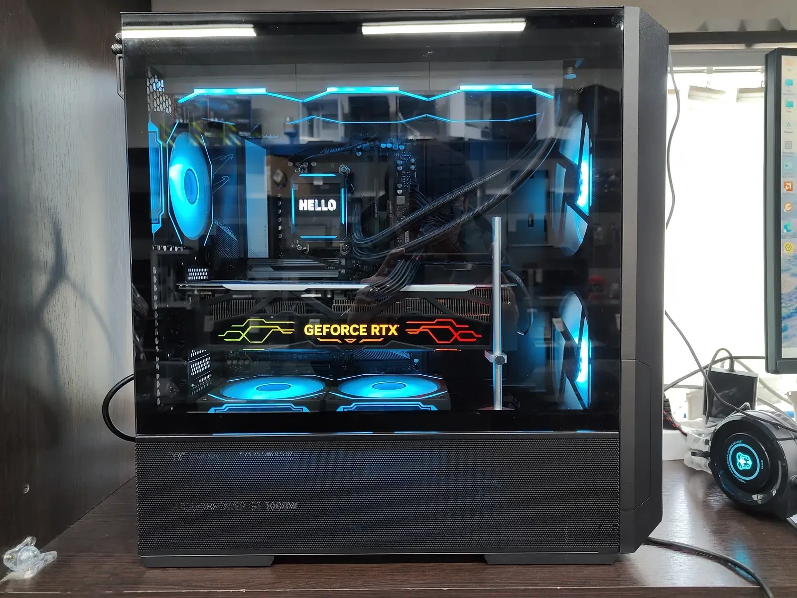Персональный компьютер Lian-li AMD RYZEN 9-7900X RAM 32GB/RTX5080 16GB — фото 4