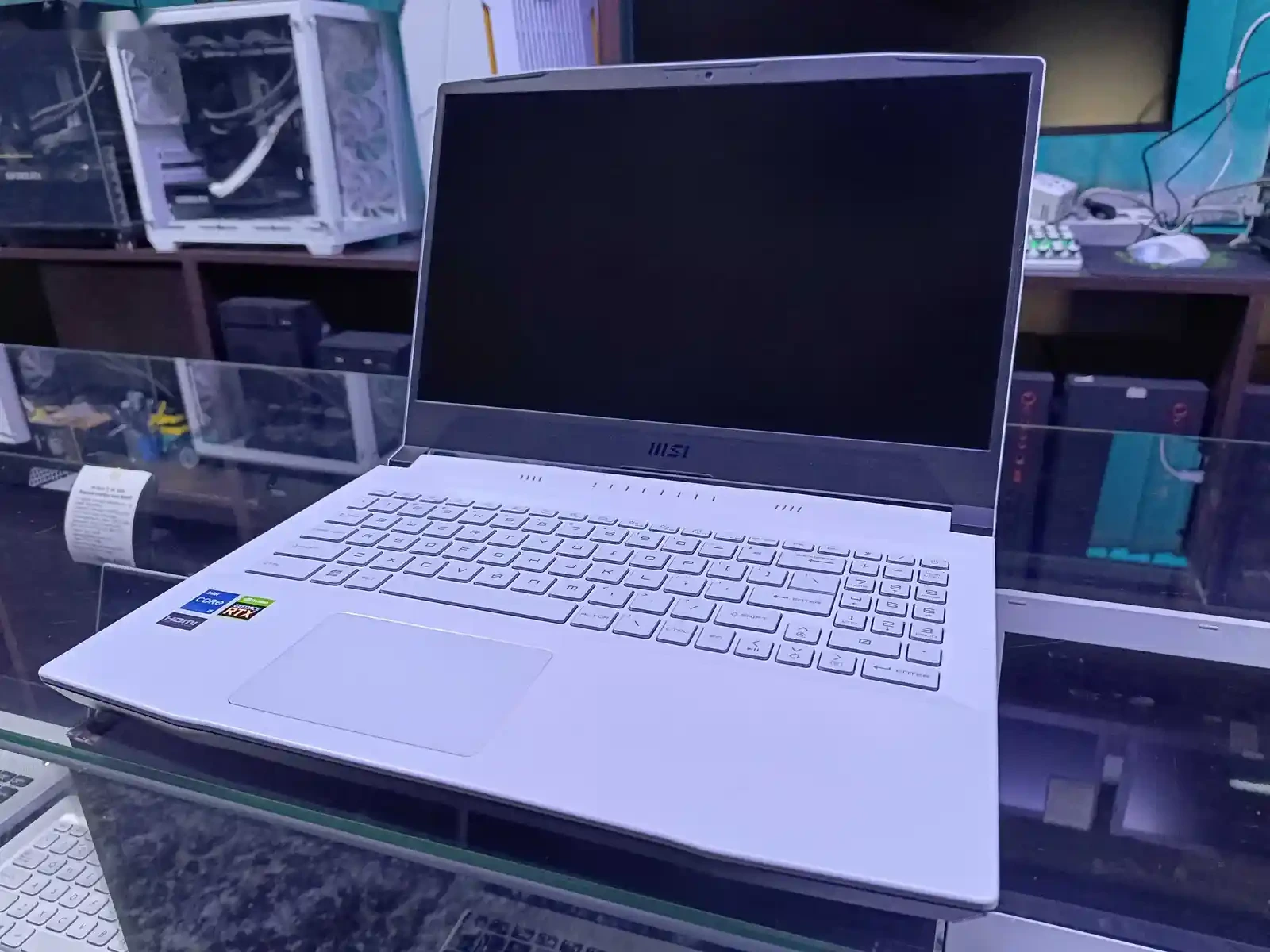 Игровой ноутбук MSI SWORD 15 Core i5-12450H / RTX 3050 / 8GB / 512GB SSD — фото 2