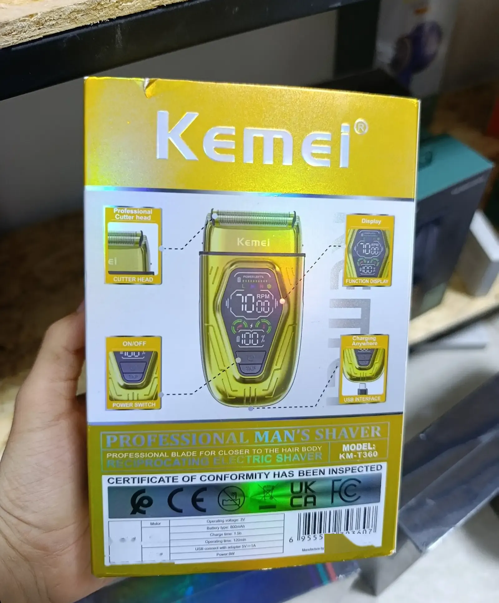 Электробритва Kemei KM-T360 золотистый