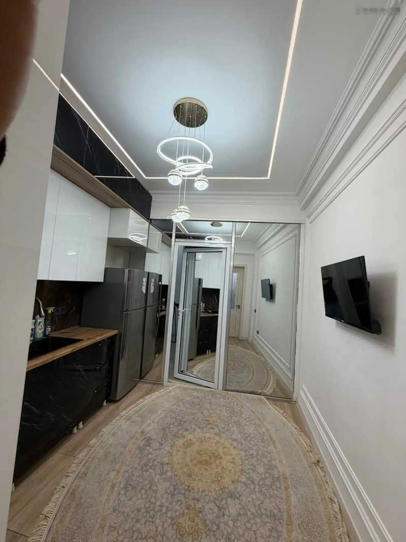 3-комн. квартира, 1 этаж, 105м², Сомони
