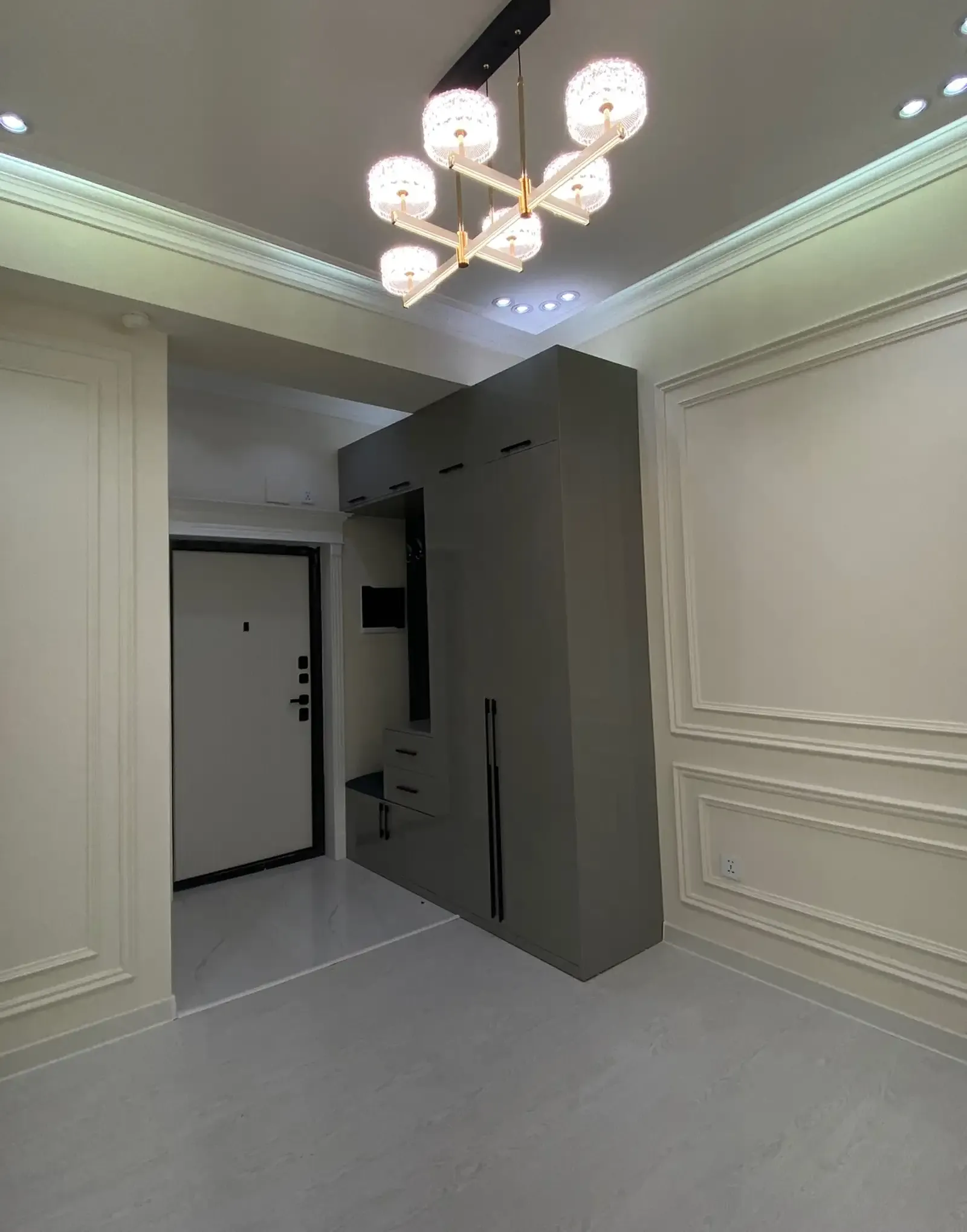 2-комн. квартира, 13 этаж, 85 м², н.Сино 82 мкр