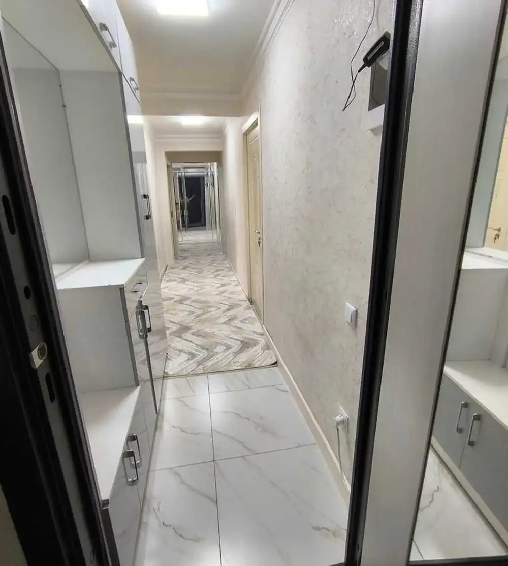 5-комн. квартира, 3 этаж, 90 м², Фирдавси — фото 2