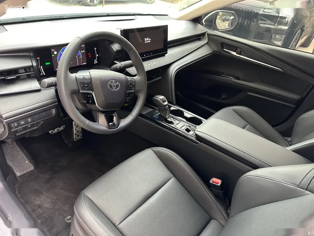 Toyota Camry, 2025