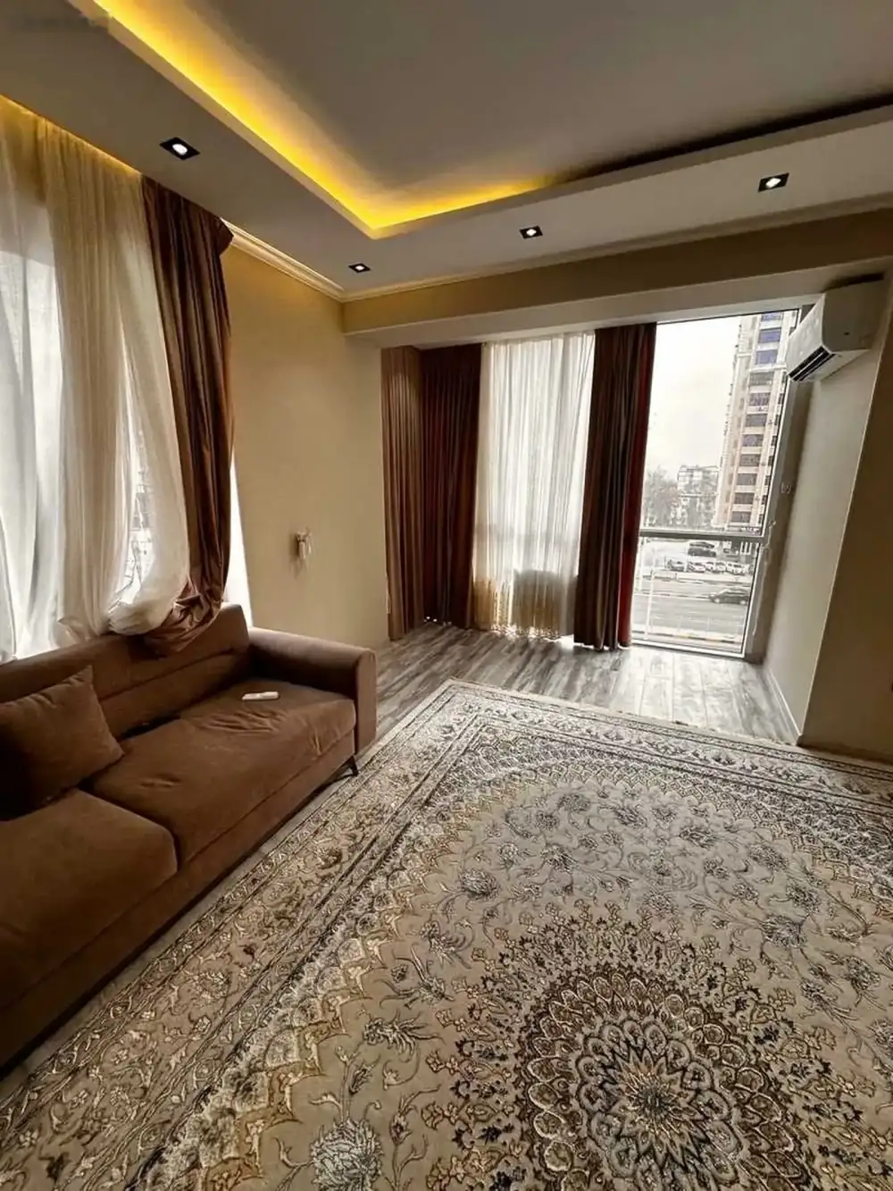 3-комн. квартира, 2 этаж, 82м², 102мкр — фото 3