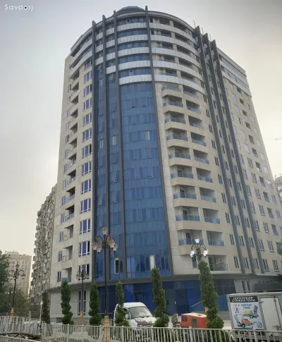 4-комн. квартира, 15 этаж, 193 м², Цирк — фото 3