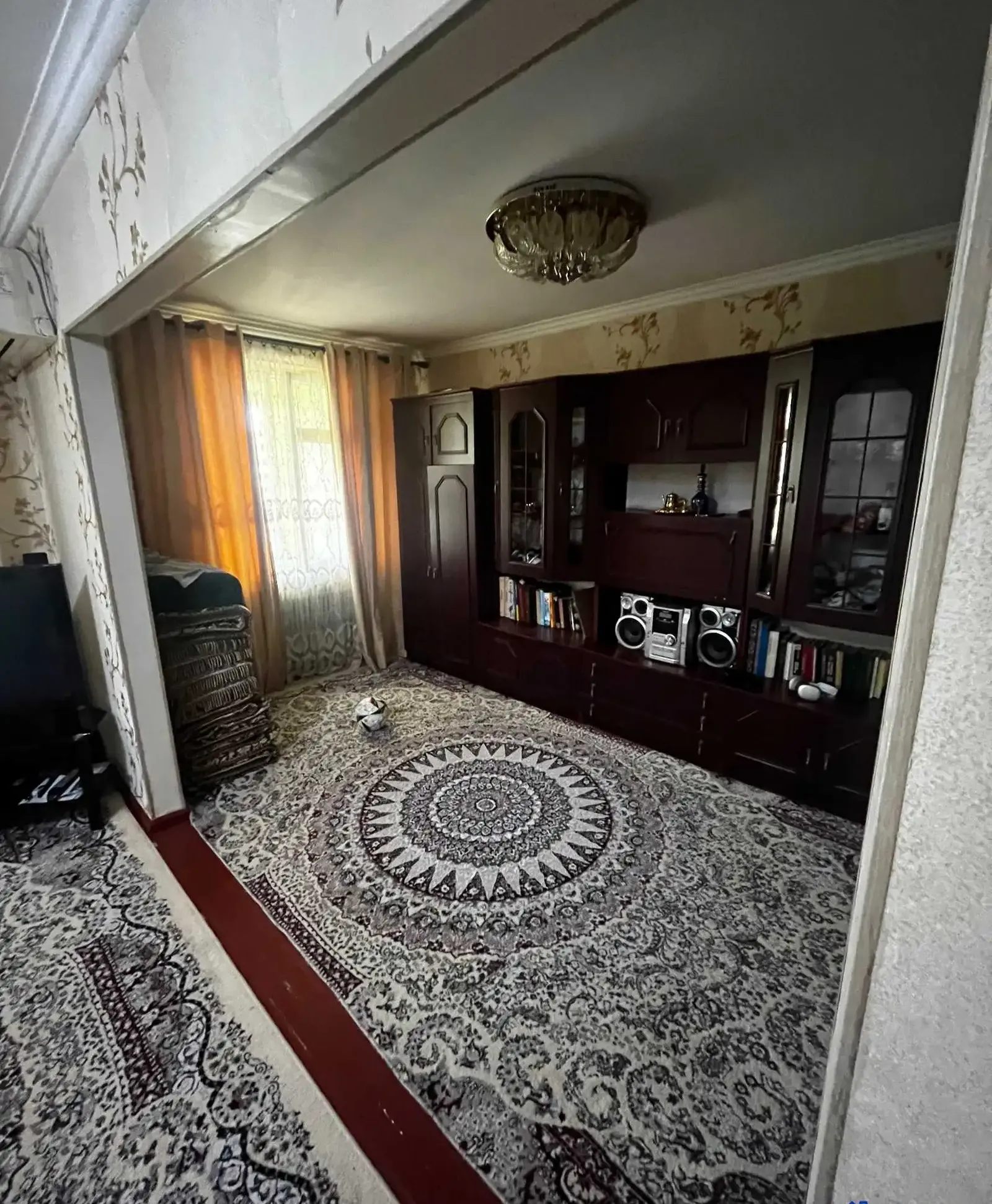 4-комн. квартира, 4 этаж, 83 м², Фирдавси — фото 3