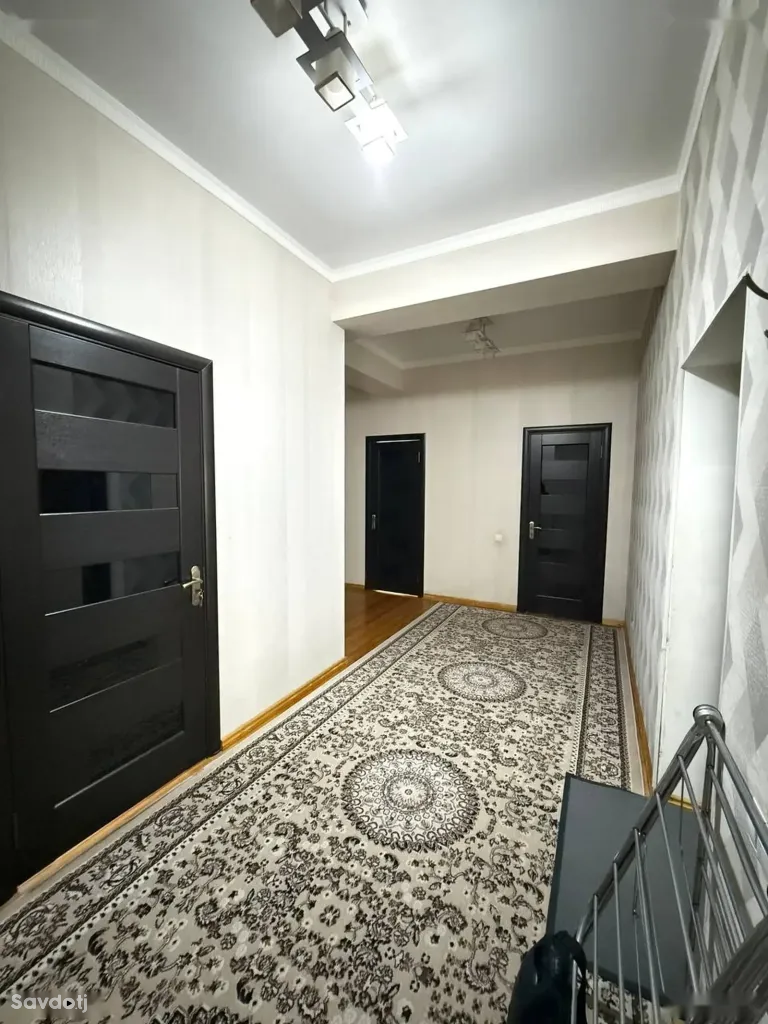 3-комн. квартира, 4 этаж, 70м², сино