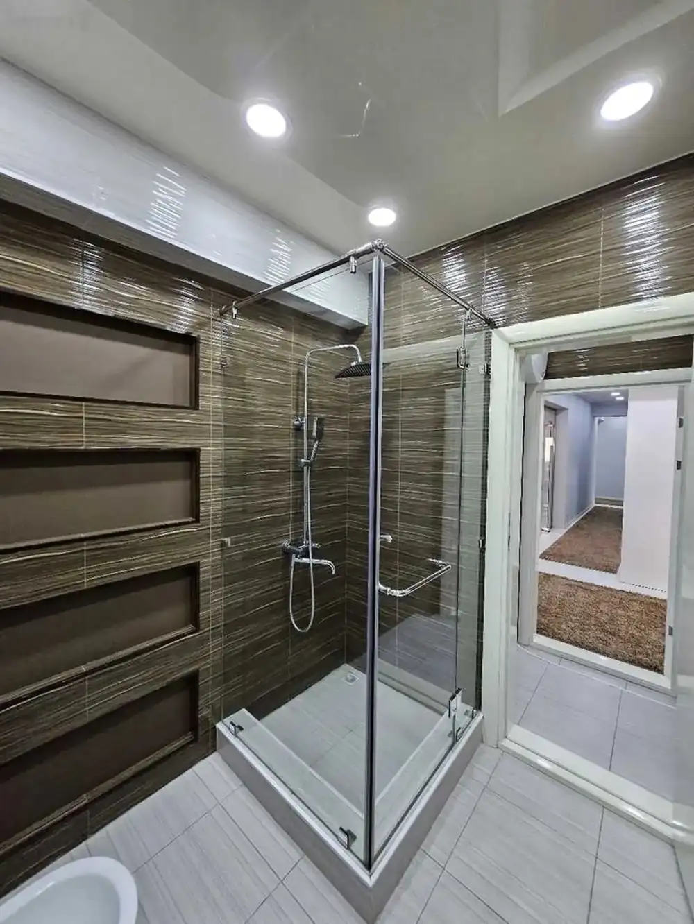 5-комн. квартира, 4 этаж, 250м², Сомони
