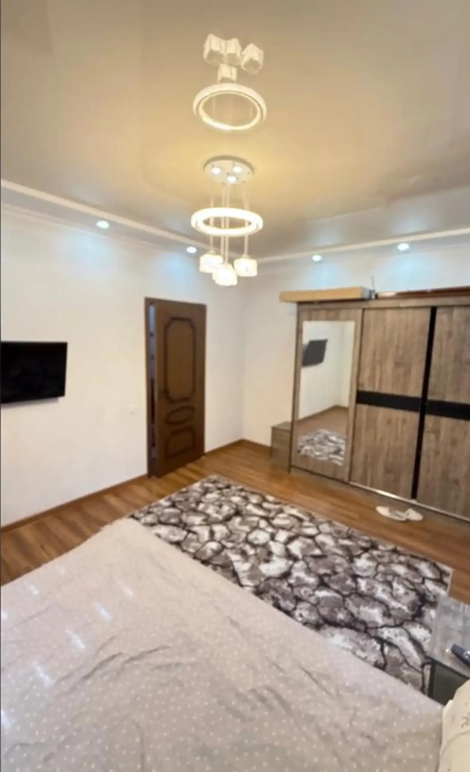2-комн. квартира, 10 этаж, 60м², И Сомони