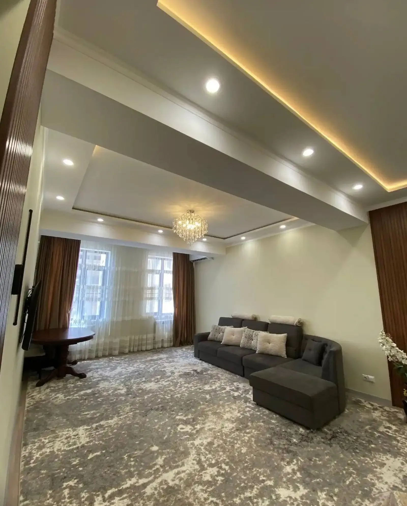 3-комн. квартира, 6 этаж, 107 м², Сомони — фото 2