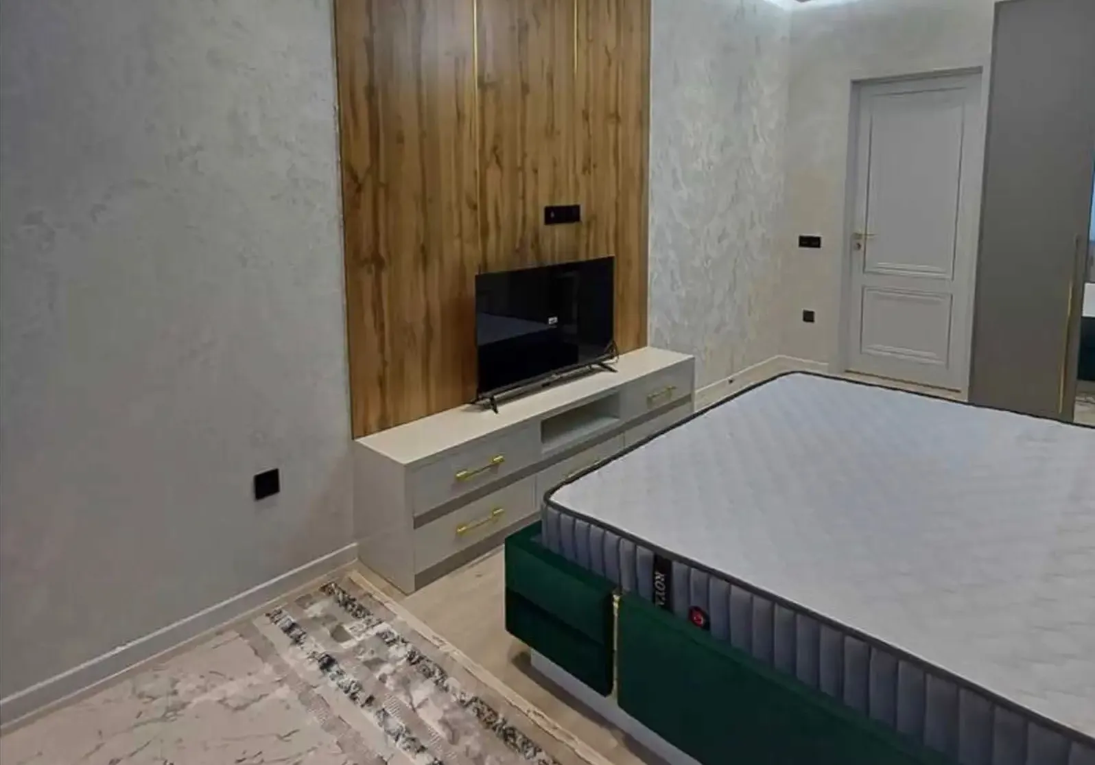 2-комн. квартира, 9 этаж, 83 м², Исмоили сомони