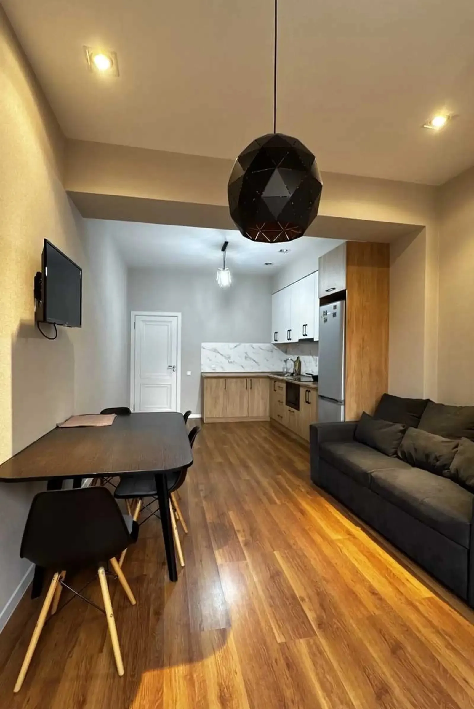 2-комн. квартира, 16 этаж, 50м², Шохмансур — фото 8