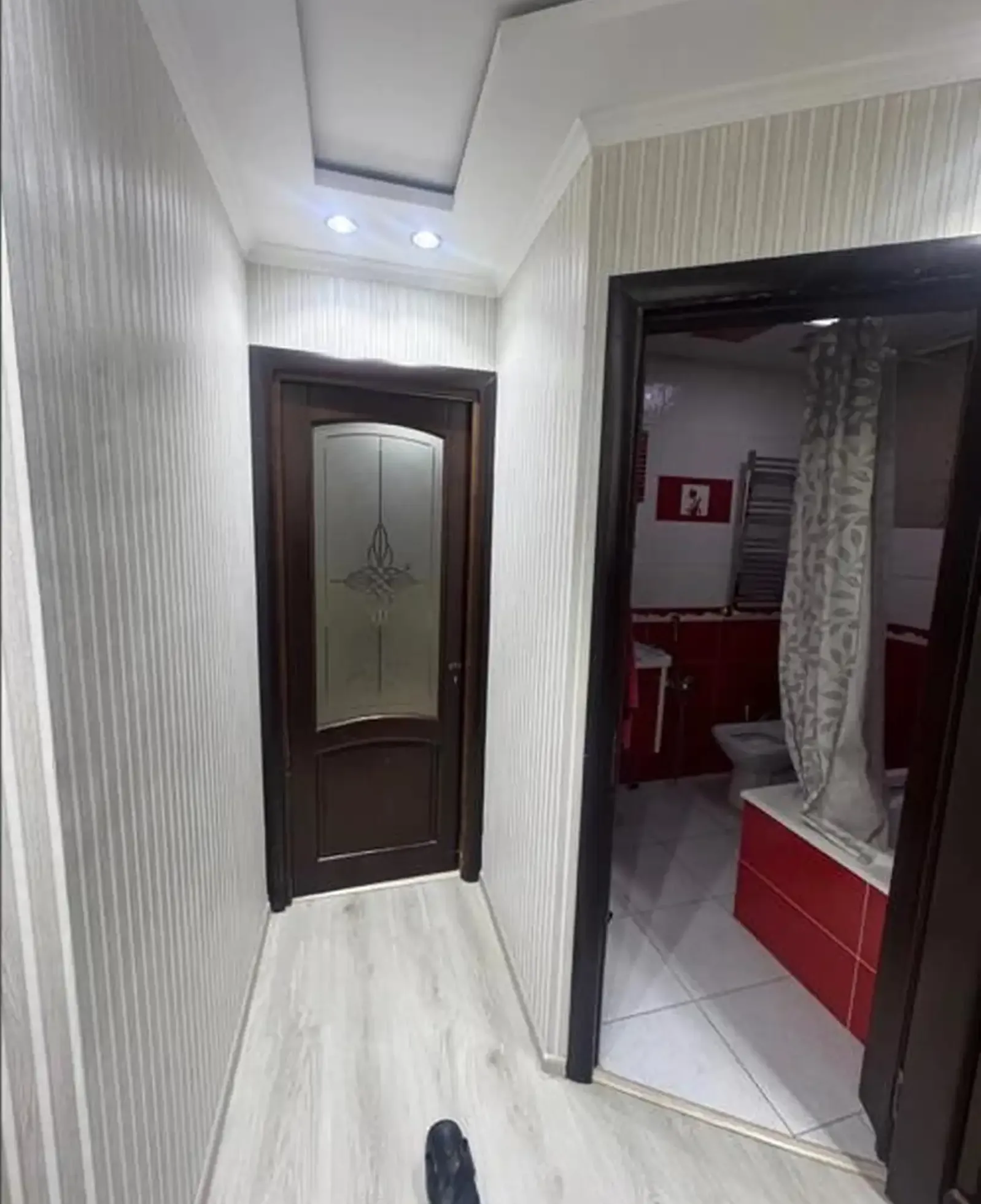 3-комн. квартира, 1 этаж, 90м², Сино — фото 3