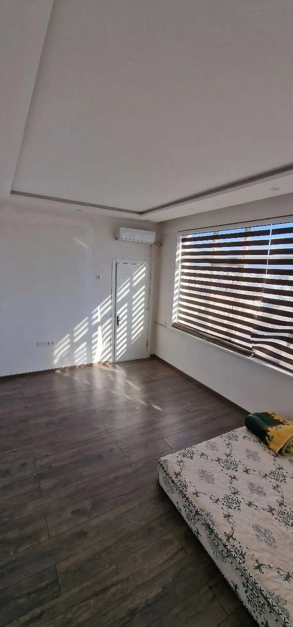 3-комн. квартира, 12 этаж, 112м², Сино
